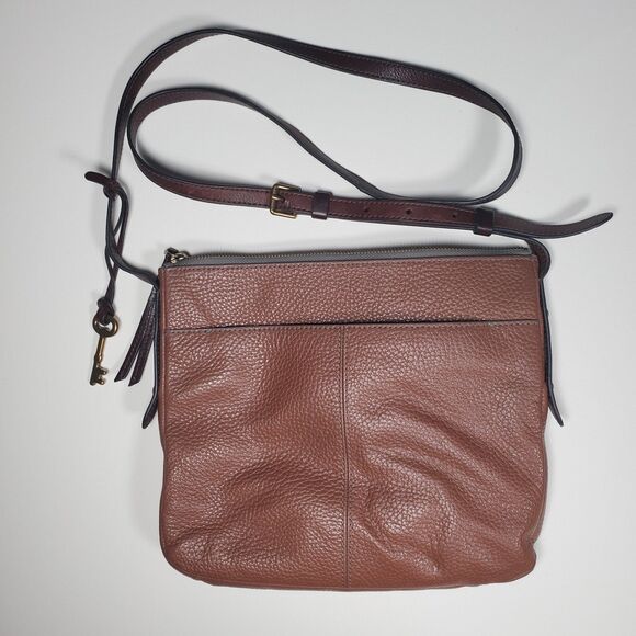 Fossil Women's Crossbody Purse Medium Leather Reversible Colorblock or Brown - Picture 3 of 13